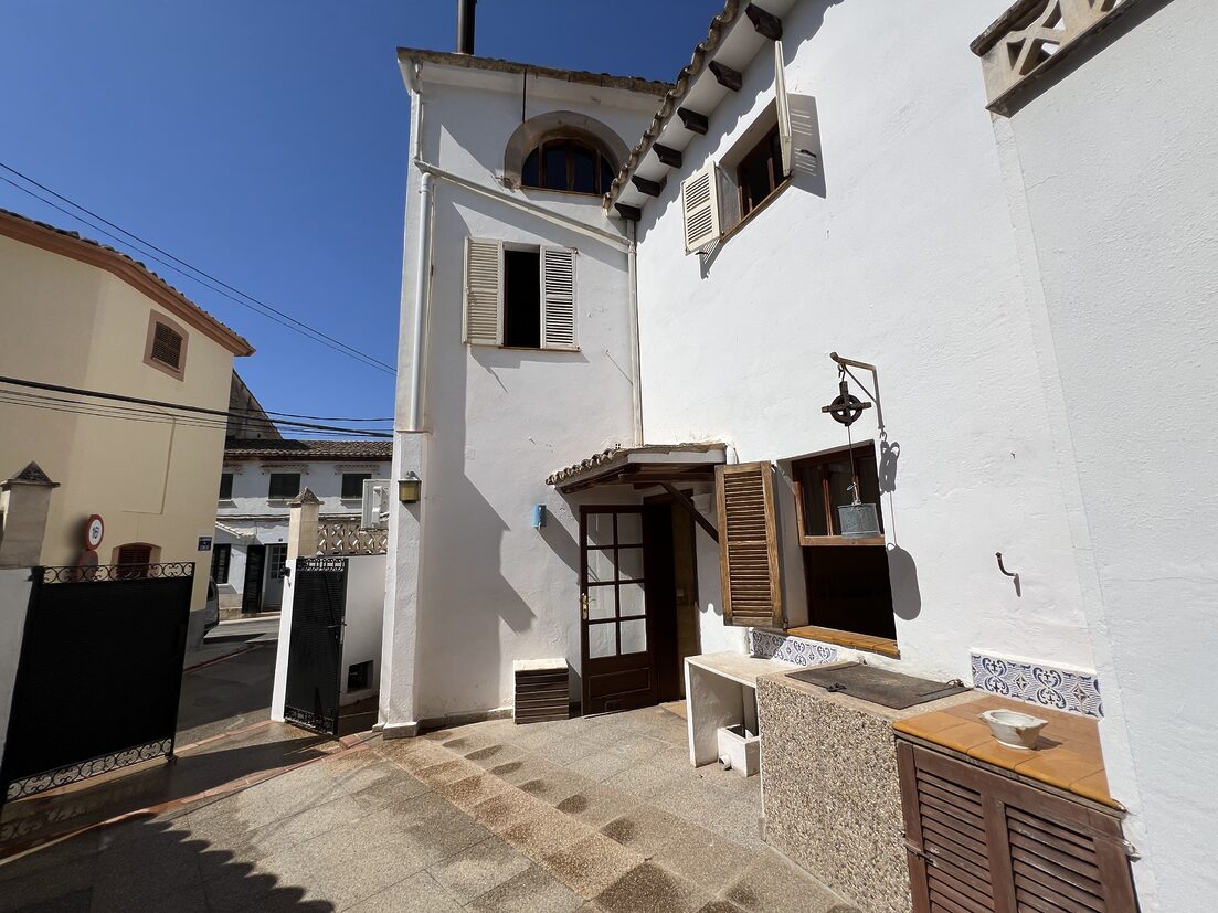 Town House - S'Arraco